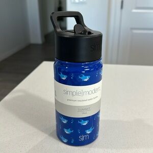 Simple Modern 14 oz insulated water bottle